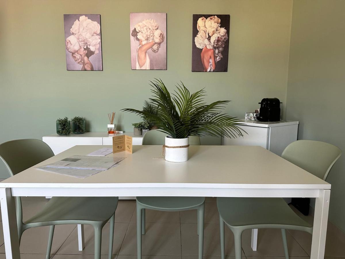 Botanical Suite Bari Eksteriør bilde